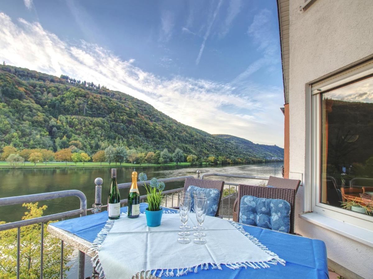 Ferienhaus Bullay Exterior foto